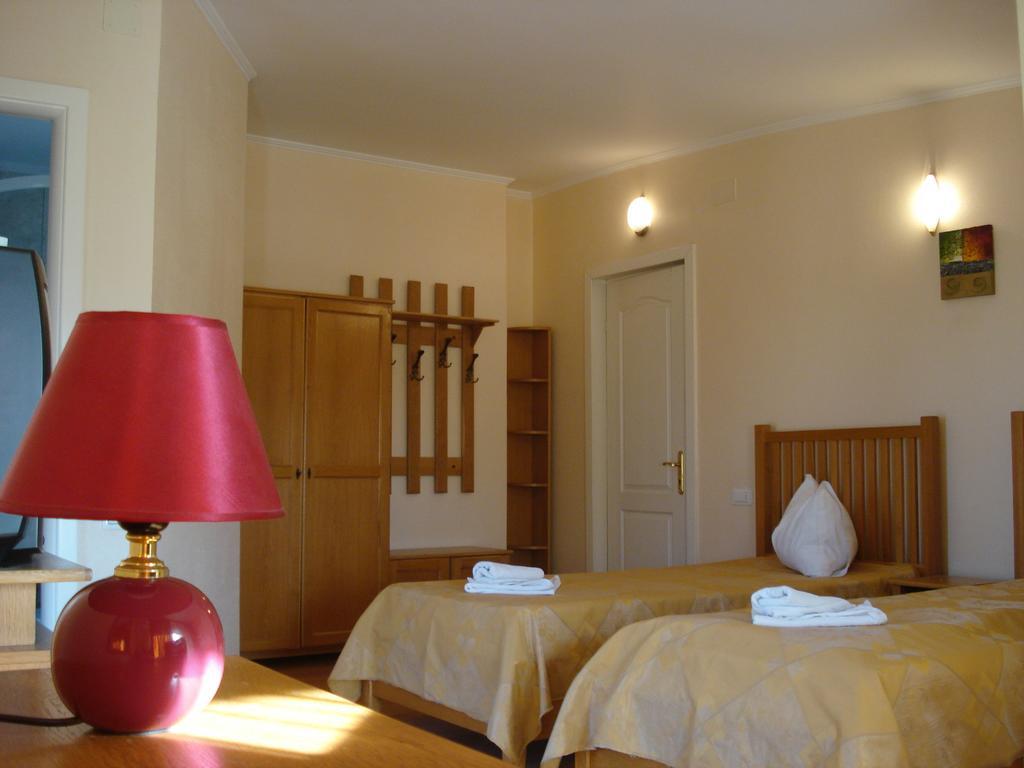 Villa Edel Constanţa Kamer foto